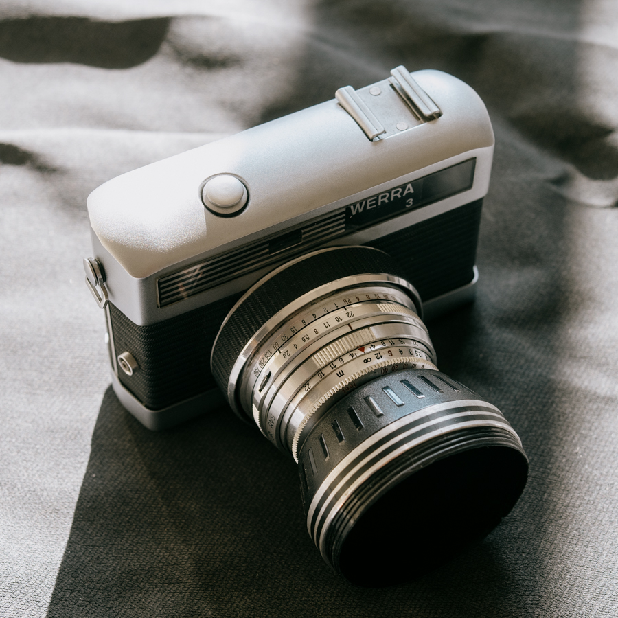 The Zeiss Werra with the lens protector used as a lens hood